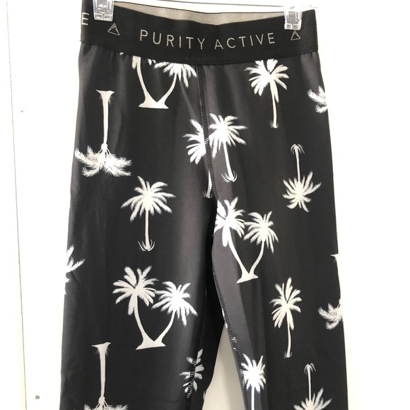 Purity Active black leggings - Picture 6 of 6